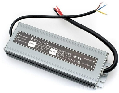 Блок питания  металлический IP67, 200W ZZ