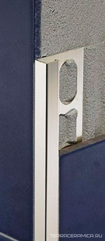 ZQTMN/100 Профиль в форме прямого угла titanium satin  aluminium 1x270