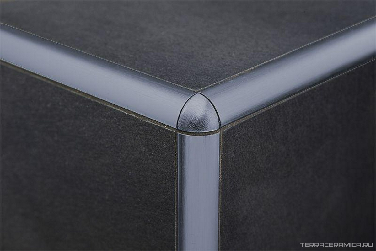 TAF/10 Внешний угол smoked satin polished aluminium для n006229